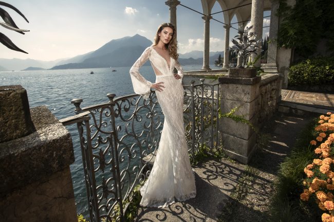 Mauro Lorenzo Fashion Photographer Advertising Campaign studio bridal altamoda handmade diamond lago como Whitedress Moodboard bridaldesigner luxury sposa artDirector woman pizzo coda villa monastero -1561 copia