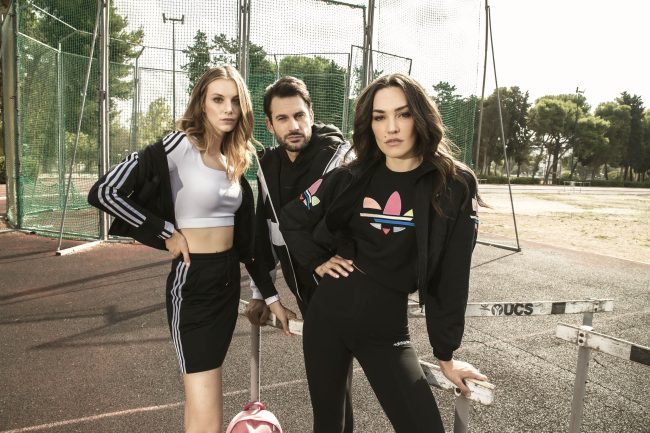 Mauro Lorenzo Fashion Photographer Advertising Campaign studio citymoda commercial madeinitaly handmade store classic Colours Moodboard Boutique Inspiration artDirector denim teatro light gold silver teather leather