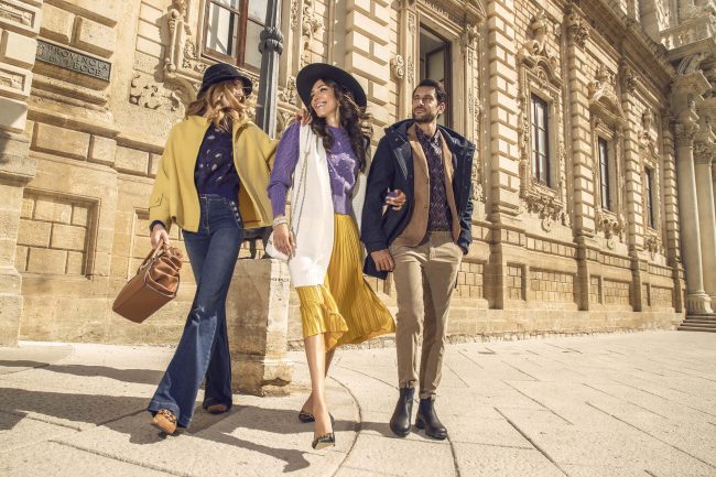 Mauro Lorenzo Fashion Photographer Advertising Campaign studio citymoda commercial madeinitaly handmade store classic Colours Moodboard Boutique Inspiration artDirector denim teatro light gold silver teather leather