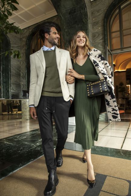 Mauro Lorenzo Fashion Photographer Advertising Campaign studio citymoda commercial madeinitaly handmade store classic Colours Moodboard Boutique Inspiration artDirector denim teatro light gold silver teather leather