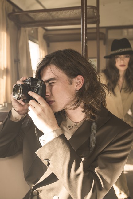 Mauro Lorenzo Fashion Photographer Advertising Campaign studio Hat Cappelli handmade marsem gentleman rocker rock  treno Moodboard biancoenero lindberg cinema Inspiration artDirector man train pants jacket