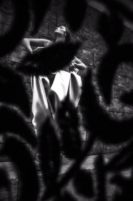 Obsessive Minimalism Fashion Editorial by Mauro Lorenzo Photographer