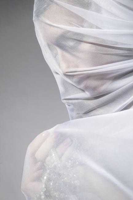 Mauro Lorenzo Fashion Editorial Fashion Photographer Paradiso Divina Commedia Magazine Agency Management Veil Inspiration Moodboard ArtDirector Trends Shooting Studio Haute Couture Dante Aligheri Danteday Altamoda Fotografiaitaliana 