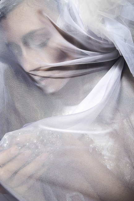 Mauro Lorenzo Fashion Editorial Fashion Photographer Paradiso Divina Commedia Magazine Agency Management Veil Inspiration Moodboard ArtDirector Trends Shooting Studio Haute Couture Dante Aligheri Danteday Altamoda Fotografiaitaliana 