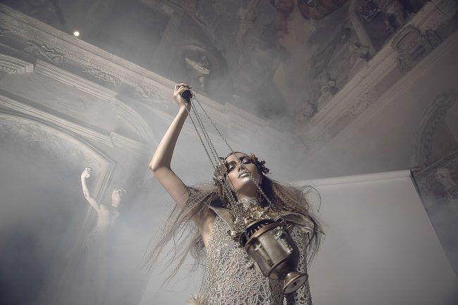 Mauro Lorenzo Fashion Editorial Fashion Photographer Paradiso Divina Commedia Magazine Agency Management Veil Inspiration Moodboard ArtDirector Trends Shooting Studio Haute Couture Dante Aligheri Danteday Altamoda Fotografiaitaliana 