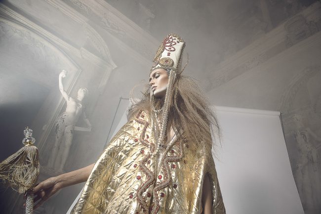 Mauro Lorenzo Fashion Editorial Fashion Photographer Paradiso Divina Commedia Magazine Agency Management Veil Inspiration Moodboard ArtDirector Trends Shooting Studio Haute Couture Dante Aligheri Danteday Altamoda Fotografiaitaliana 