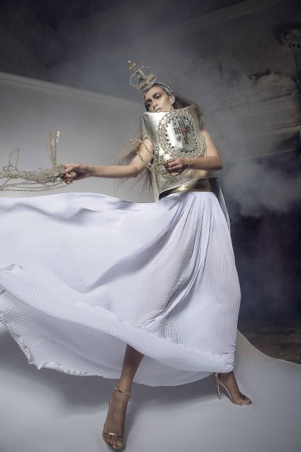 Mauro Lorenzo Fashion Editorial Fashion Photographer Paradiso Divina Commedia Magazine Agency Management Veil Inspiration Moodboard ArtDirector Trends Shooting Studio Haute Couture Dante Aligheri Danteday Altamoda Fotografiaitaliana 