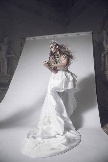 Mauro Lorenzo Fashion Editorial Fashion Photographer Paradiso Divina Commedia Magazine Agency Management Veil Inspiration Moodboard ArtDirector Trends Shooting Studio Haute Couture Dante Aligheri Danteday Altamoda Fotografiaitaliana 