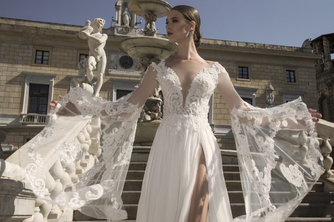 Mauro Lorenzo Fashion Editorial  FashionPhotographer Bridal Altamoda Magazine Sposa Management Wedding Palermo Piazzapretoria Hautecouture fashionshooting TopBrands ItalianPhotographer Inspiration Statue Piazzadellavergogna