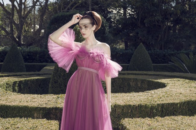 Mauro Lorenzo Fashion Editorial Photographer haute couture  Magazine Agency nature botanic garden press topmodel italian moodboard Inspiration sosud advertising mirror reflection secret