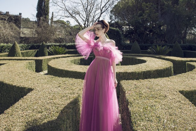 Mauro Lorenzo Fashion Editorial Photographer haute couture  Magazine Agency nature botanic garden press topmodel italian moodboard Inspiration sosud advertising mirror reflection secret