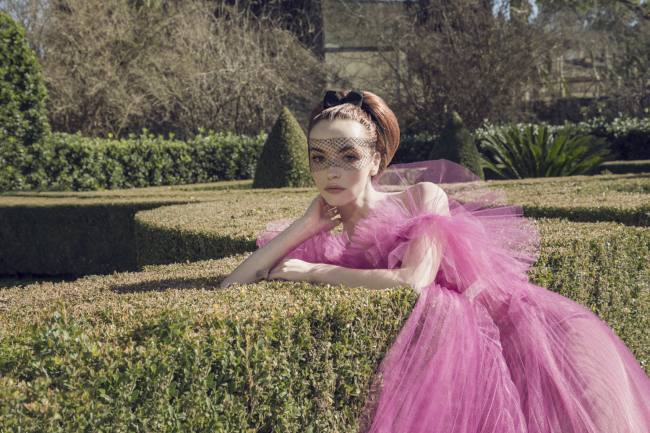 Mauro Lorenzo Fashion Editorial Photographer haute couture  Magazine Agency nature botanic garden press topmodel italian moodboard Inspiration sosud advertising mirror reflection secret