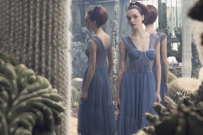 Mauro Lorenzo Fashion Editorial Photographer haute couture  Magazine Agency nature botanic garden press topmodel italian moodboard Inspiration sosud advertising mirror reflection secret