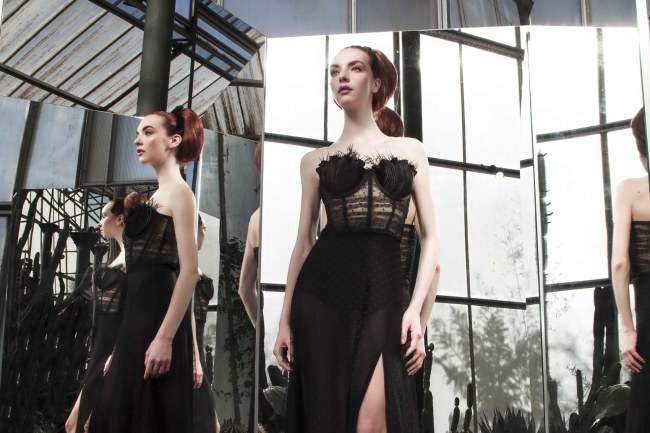 Mauro Lorenzo Fashion Editorial Photographer haute couture  Magazine Agency nature botanic garden press topmodel italian moodboard Inspiration sosud advertising mirror reflection secret