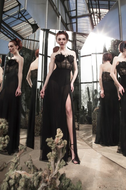 Mauro Lorenzo Fashion Editorial Photographer haute couture  Magazine Agency nature botanic garden press topmodel italian moodboard Inspiration sosud advertising mirror reflection secret