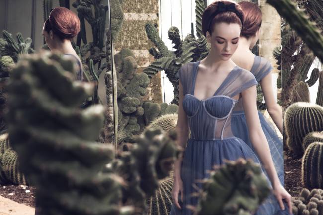 Mauro Lorenzo Fashion Editorial Photographer haute couture  Magazine Agency nature botanic garden press topmodel italian moodboard Inspiration sosud advertising mirror reflection secret