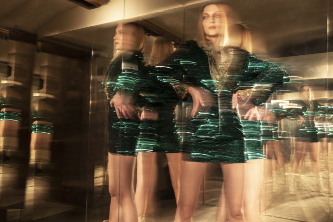 Mauro Lorenzo Fashion Editorial Photographer L'Officiel  Austria ToryBurch Burberry Balmain Inspiration Moodboard Moschino AlexandreVauthier Offwhite RedValentino Pretaporter HauteCouture Reflection Mirror RickOwens