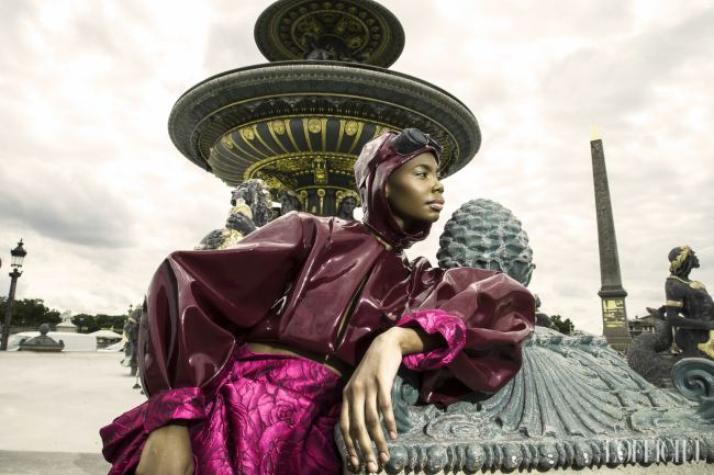 Mauro Lorenzo Fashion Editorial Fashion Photographer L'Officiel LOFFICIEL Baltics Magazine Agency Management Paris Inspiration Moodboard Mcqueen Balenciaga Shooting Brands Tour Eiffel Photographer Haute Couture 