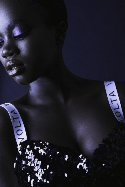 Mauro Lorenzo Fashion Editorial Photographer Studio Fotografia Moda Italiani Man Management Inspiration Moodboard Flower Topbrands Luxury Pretaporter Haute Couture Blackmodel