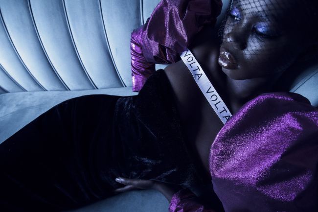 Mauro Lorenzo Fashion Editorial Photographer Studio Fotografia Moda Italiani Man Management Inspiration Moodboard Flower Topbrands Luxury Pretaporter Haute Couture Blackmodel