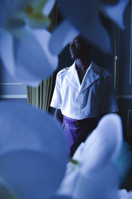 Mauro Lorenzo Fashion Editorial Photographer Studio Fotografia Moda Italiani Man Management Inspiration Moodboard Flower Topbrands Luxury Pretaporter Haute Couture Blackmodel