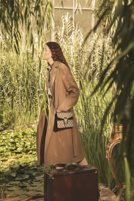 Mauro Lorenzo Fashion Editorial Photographer Vogue Portugal Hope Portogallo HopeIssue Voguemagazine Management  Inspiration Moodboard HauteCouture Reinassance Gucci Dior Balenciaga Saint Laurent MiuMiu Balmain Bottega Veneta Chloè Fendi Sel Portrait Red Valentino Bonfilio Hat The Attico Valentino Garavani