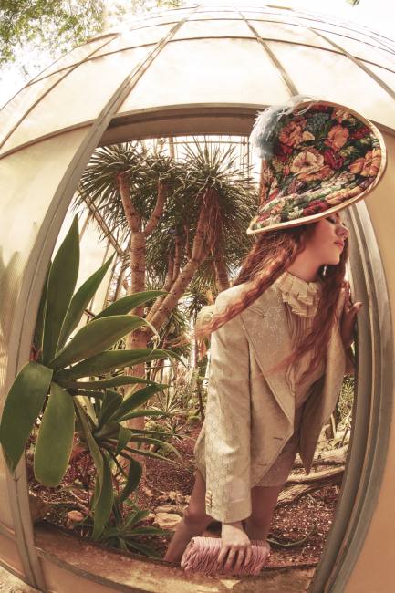 Mauro Lorenzo Fashion Editorial Photographer Vogue Portugal Hope Portogallo HopeIssue Voguemagazine Management  Inspiration Moodboard HauteCouture Reinassance Gucci Dior Balenciaga Saint Laurent MiuMiu Balmain Bottega Veneta Chloè Fendi Sel Portrait Red Valentino Bonfilio Hat The Attico Valentino Garavani