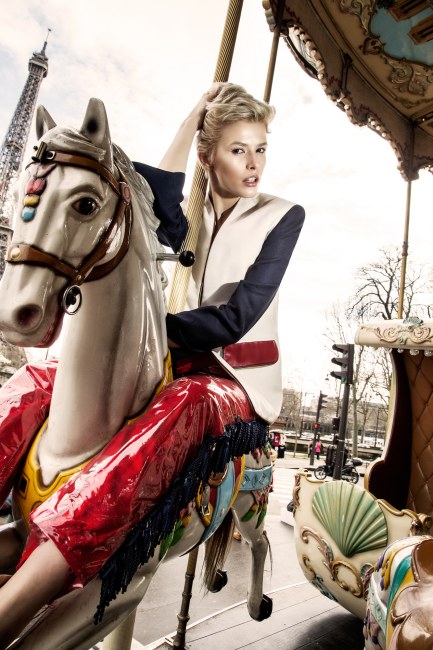 Mauro Lorenzo Fashion Photographer Fashion Editorial Officiel Baltics Lofficiel Magazine Top Brand Haute Couture Dior Versace Lacroix Moschino Hat Parigi Paris Tour Eiffel Colour Inspiration Jacket Street Urban Movement France 