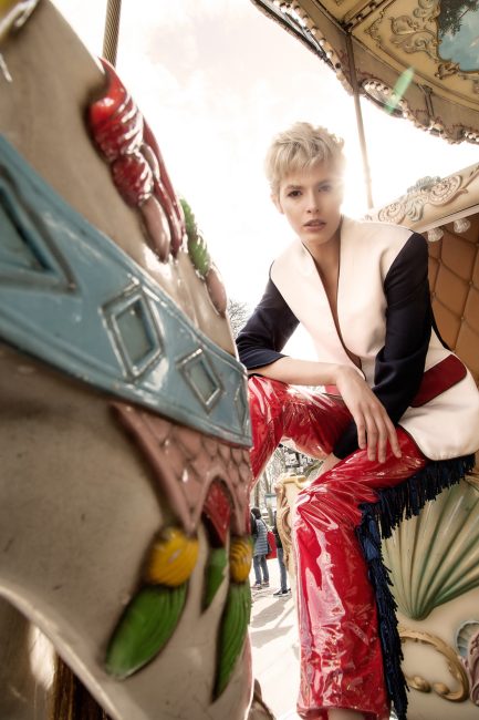 Mauro Lorenzo Fashion Photographer Fashion Editorial Officiel Baltics Lofficiel Magazine Top Brand Haute Couture Dior Versace Lacroix Moschino Hat Parigi Paris Tour Eiffel Colour Inspiration Jacket Street Urban Movement France 