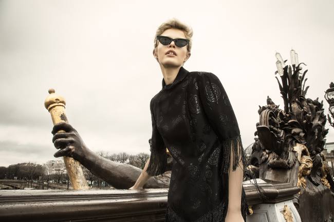 Mauro Lorenzo Fashion Photographer Fashion Editorial Officiel Baltics Lofficiel Magazine Top Brand Haute Couture Dior Versace Lacroix Moschino Hat Parigi Paris Tour Eiffel Colour Inspiration Jacket Street Urban Movement France 