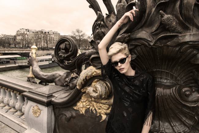 Mauro Lorenzo Fashion Photographer Fashion Editorial Officiel Baltics Lofficiel Magazine Top Brand Haute Couture Dior Versace Lacroix Moschino Hat Parigi Paris Tour Eiffel Colour Inspiration Jacket Street Urban Movement France 