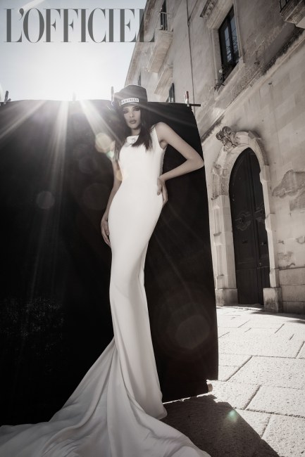 Mauro Lorenzo Fashion Photographer Fashion Editorial Officiel India Lofficiel Magazine Top Brand Haute Couture Bridal Rosaclarà Jesus Peiro Hat Inspiration Veil Architecture Colour Movement 