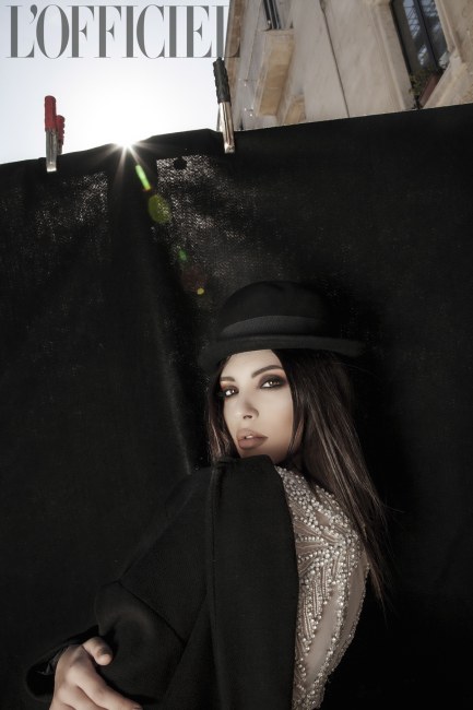 Mauro Lorenzo Fashion Photographer Fashion Editorial Officiel India Lofficiel Magazine Top Brand Haute Couture Bridal Rosaclarà Jesus Peiro Hat Inspiration Veil Architecture Colour Movement 