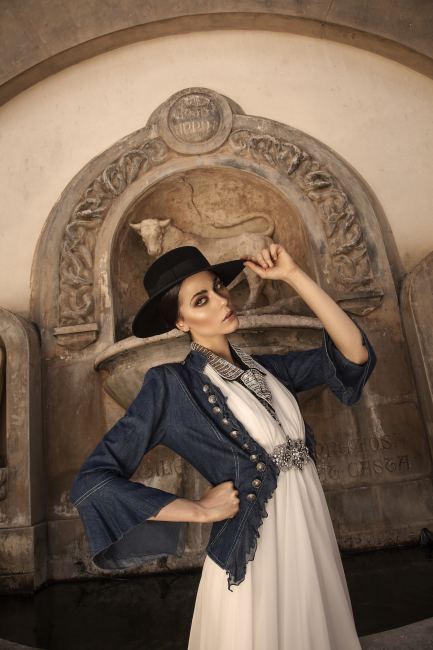 Mauro Lorenzo Fashion Photographer Fashion Editorial Perla Inspiration Color Latest Magazine 